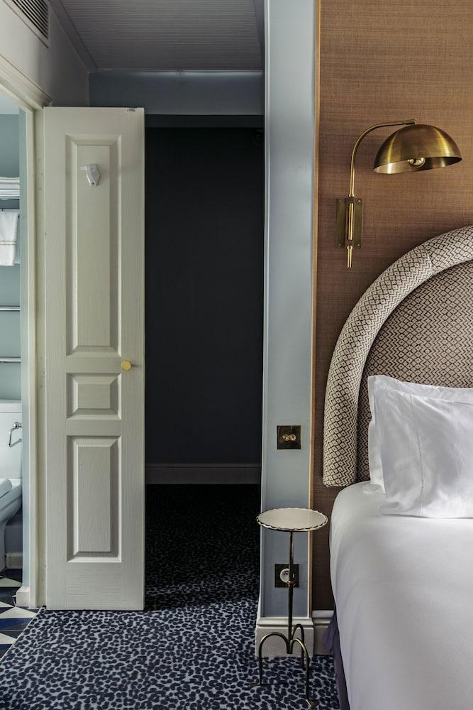 แกรนด์ พิแกล โฮเต็ล Hotel ปารีส ภายนอก รูปภาพ
